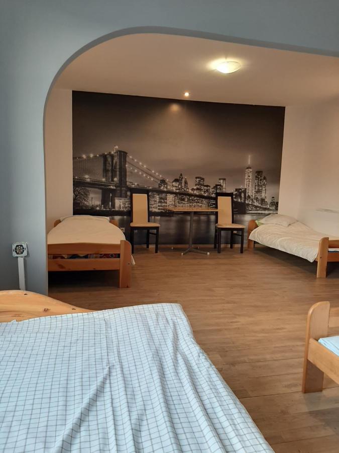 Kwatery Pracownicze Lodz Екстериор снимка